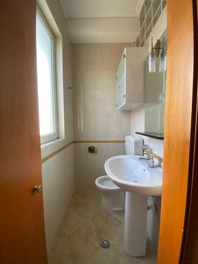 Marina House Apartment Vlore Bagian luar foto