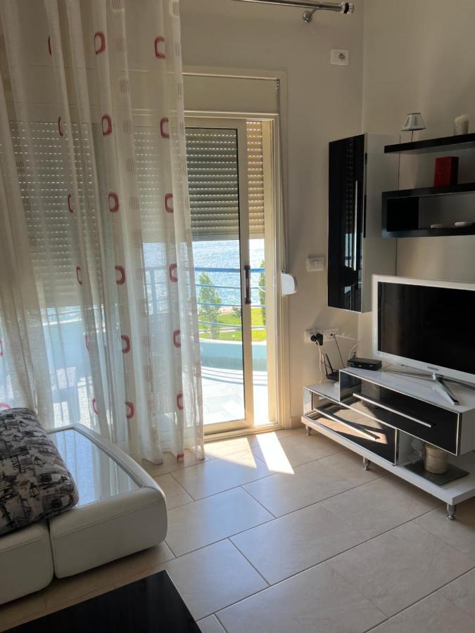 Marina House Apartment Vlore Bagian luar foto
